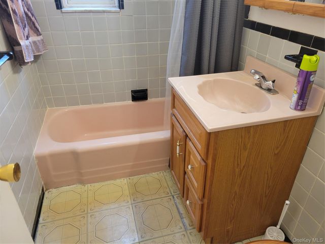 245 Rumsey Road 7B, Yonkers, NY 10701