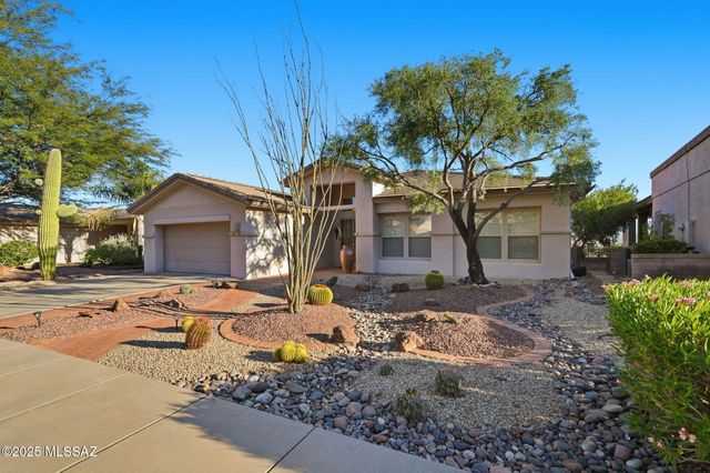 4717 S Fairfax Drive, Green Valley, AZ 85622