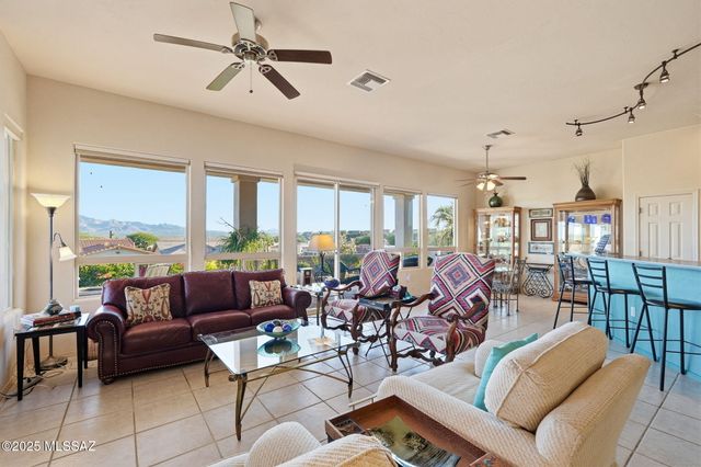 4717 S Fairfax Drive, Green Valley, AZ 85622