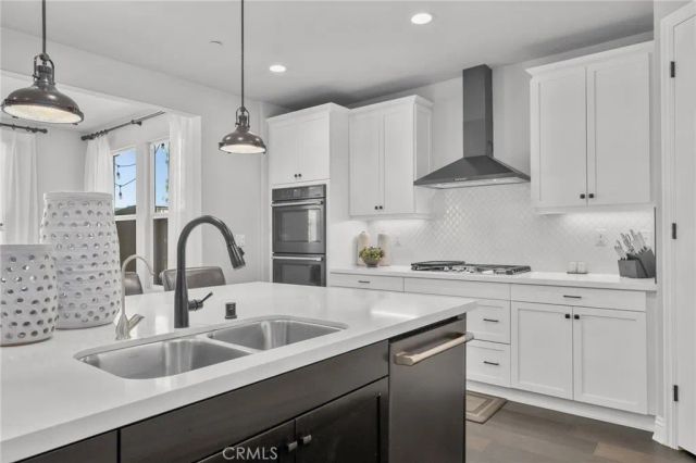24253 Flora Road, Corona, CA 92883