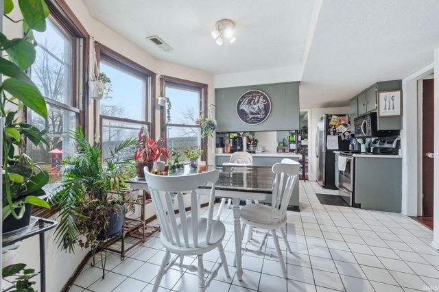 1416 Lofton Way, Fort Wayne, IN 46815