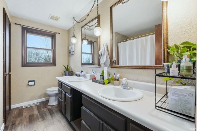 1416 Lofton Way, Fort Wayne, IN 46815