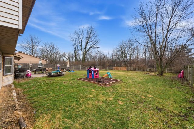 1416 Lofton Way, Fort Wayne, IN 46815