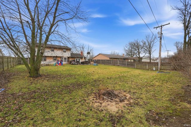 1416 Lofton Way, Fort Wayne, IN 46815