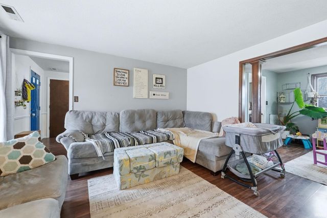 1416 Lofton Way, Fort Wayne, IN 46815