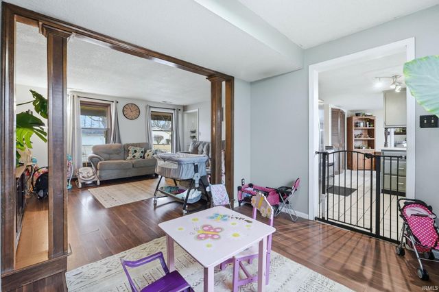 1416 Lofton Way, Fort Wayne, IN 46815