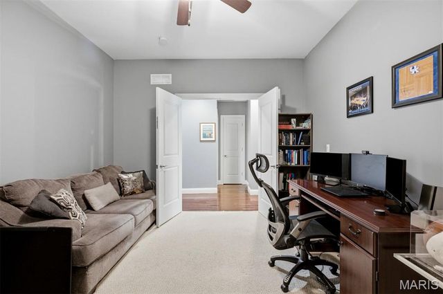 6451 Clayton Road 208, Clayton, MO 63117