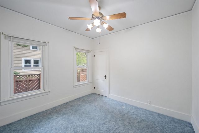 216 SW Logan Street, Ankeny, IA 50023