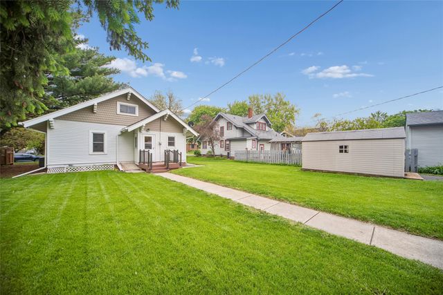 216 SW Logan Street, Ankeny, IA 50023