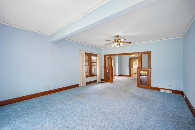 216 SW Logan Street, Ankeny, IA 50023