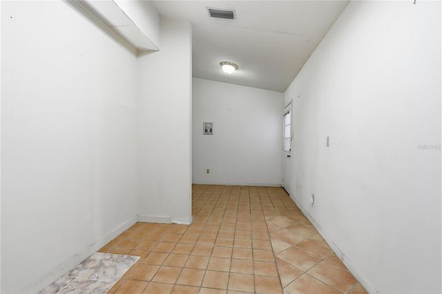 650 E VOORHIS AVENUE, Deland, FL 32724