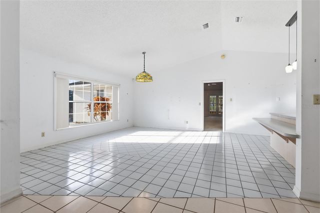 650 E VOORHIS AVENUE, Deland, FL 32724