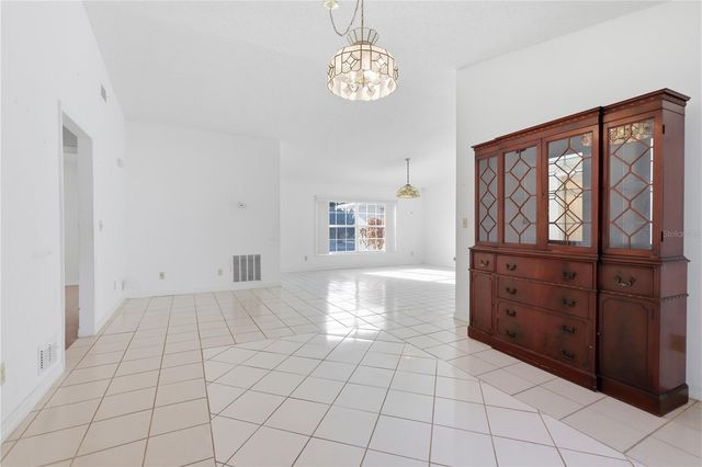 650 E VOORHIS AVENUE, Deland, FL 32724