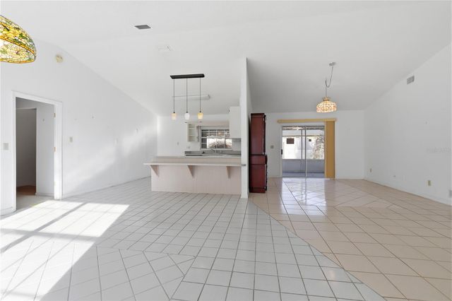 650 E VOORHIS AVENUE, Deland, FL 32724