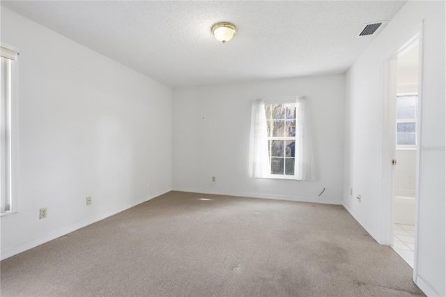 650 E VOORHIS AVENUE, Deland, FL 32724