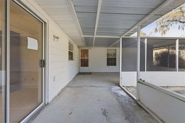 650 E VOORHIS AVENUE, Deland, FL 32724