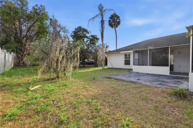 650 E VOORHIS AVENUE, Deland, FL 32724