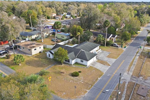 650 E VOORHIS AVENUE, Deland, FL 32724