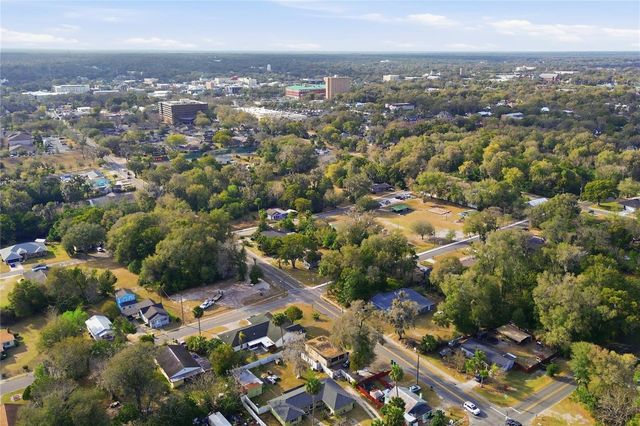 650 E VOORHIS AVENUE, Deland, FL 32724