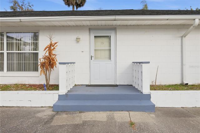 650 E VOORHIS AVENUE, Deland, FL 32724