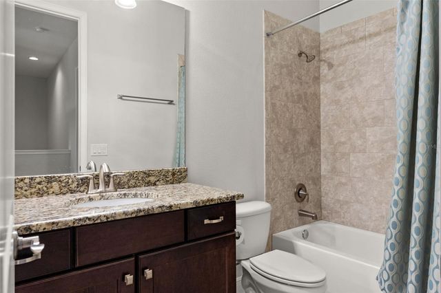 2112 CARROLL LANDING DRIVE, Tampa, FL 33612