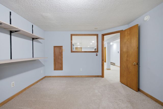 2319 MAGNOLIA CT, Columbia, MO 65202