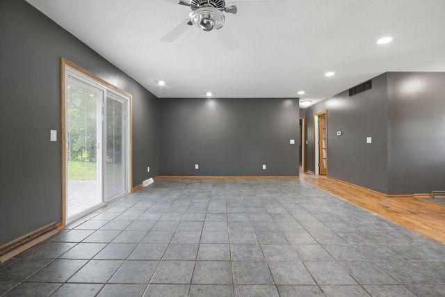 2319 MAGNOLIA CT, Columbia, MO 65202