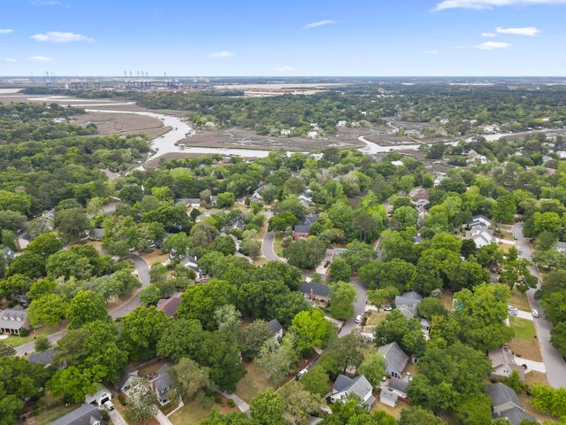 753 Milldenhall Road, Mount Pleasant, SC 29464