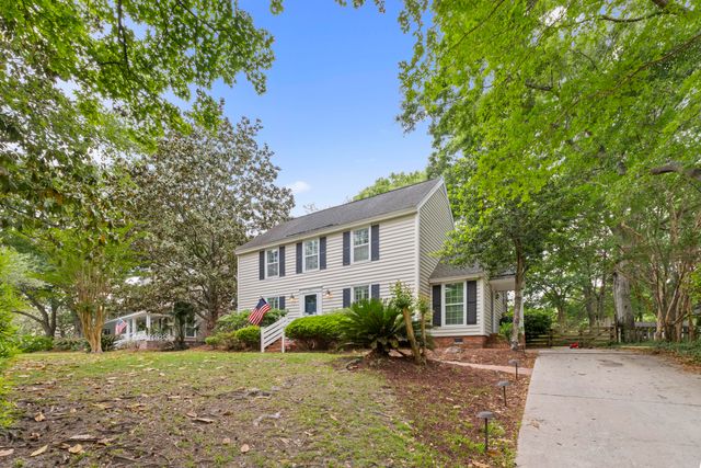 753 Milldenhall Road, Mount Pleasant, SC 29464