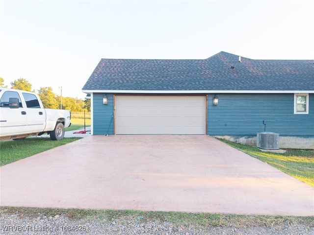 104178 S 4769 Road, Muldrow, OK 74948