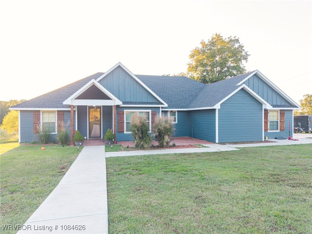 104178 S 4769 Road, Muldrow, OK 74948