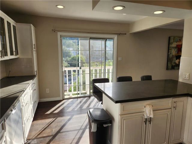 3615 Sunswept Drive, Studio City, CA 91604