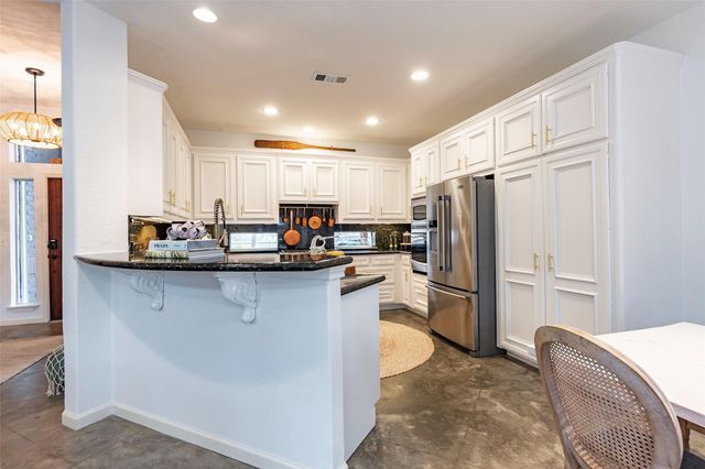 127 Port Street, San Leon, TX 77539