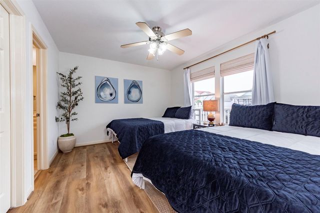 127 Port Street, San Leon, TX 77539