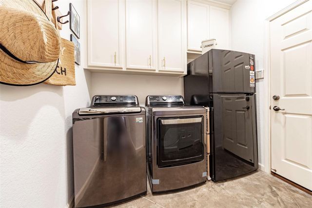 127 Port Street, San Leon, TX 77539