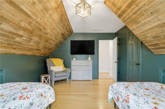 406 Lovinggood Landing Drive, Woodstock, GA 30189