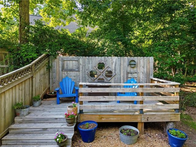 406 Lovinggood Landing Drive, Woodstock, GA 30189