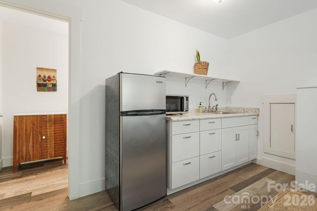 14 3rd Street, Asheville, NC 28803