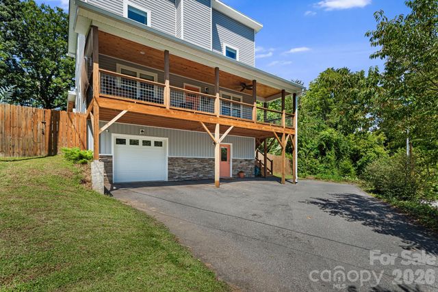 14 3rd Street, Asheville, NC 28803