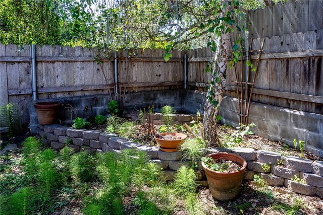 2155 Cowper Street, Cambria, CA 93428