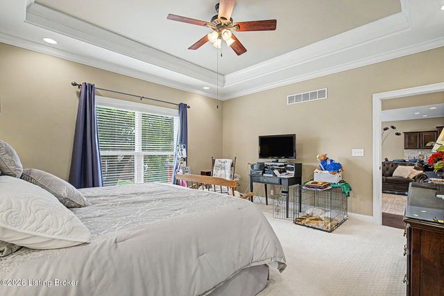 3037 Crystal Waters Way, Louisville, KY 40299