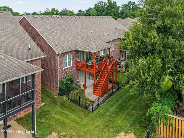 3037 Crystal Waters Way, Louisville, KY 40299
