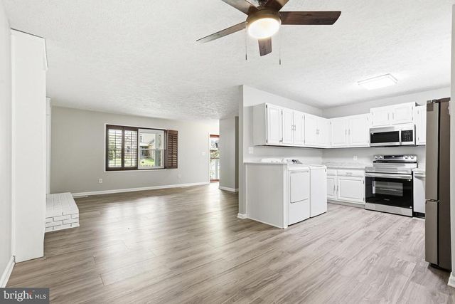 107 SUNSET CT, Locust Grove, VA 22508