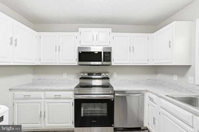 107 SUNSET CT, Locust Grove, VA 22508