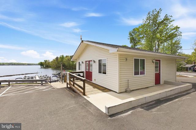 107 SUNSET CT, Locust Grove, VA 22508