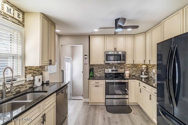 3014 McMahan Blvd, Louisville, KY 40220