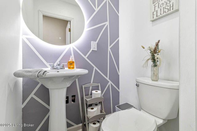 3014 McMahan Blvd, Louisville, KY 40220