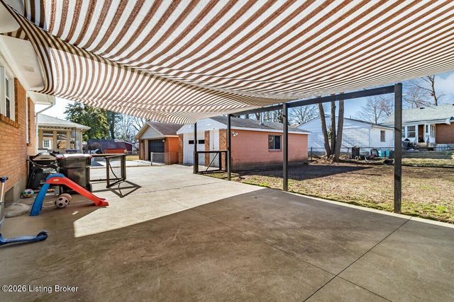 3014 McMahan Blvd, Louisville, KY 40220