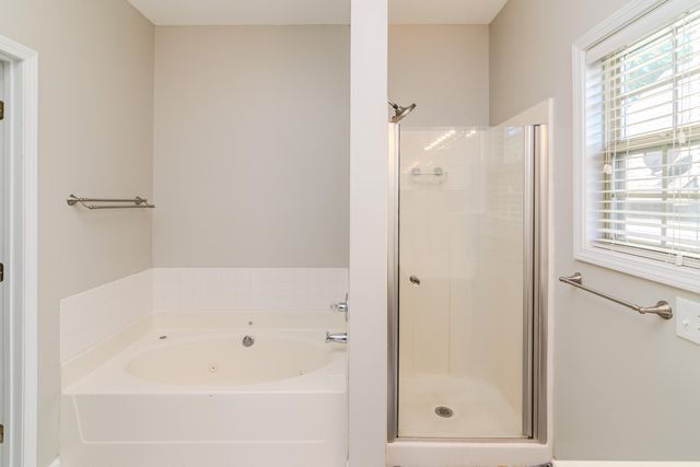 4844 Clifford Circle, Lexington, KY 40515