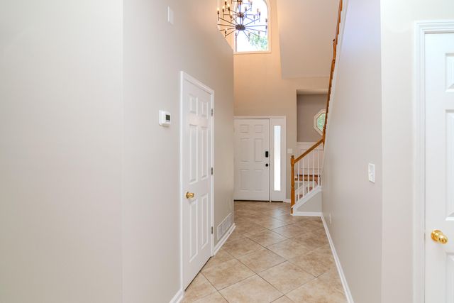 4844 Clifford Circle, Lexington, KY 40515